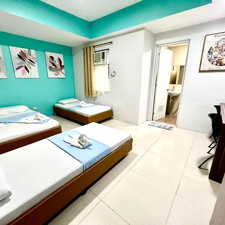 Rf Suites Cebu Esterno foto