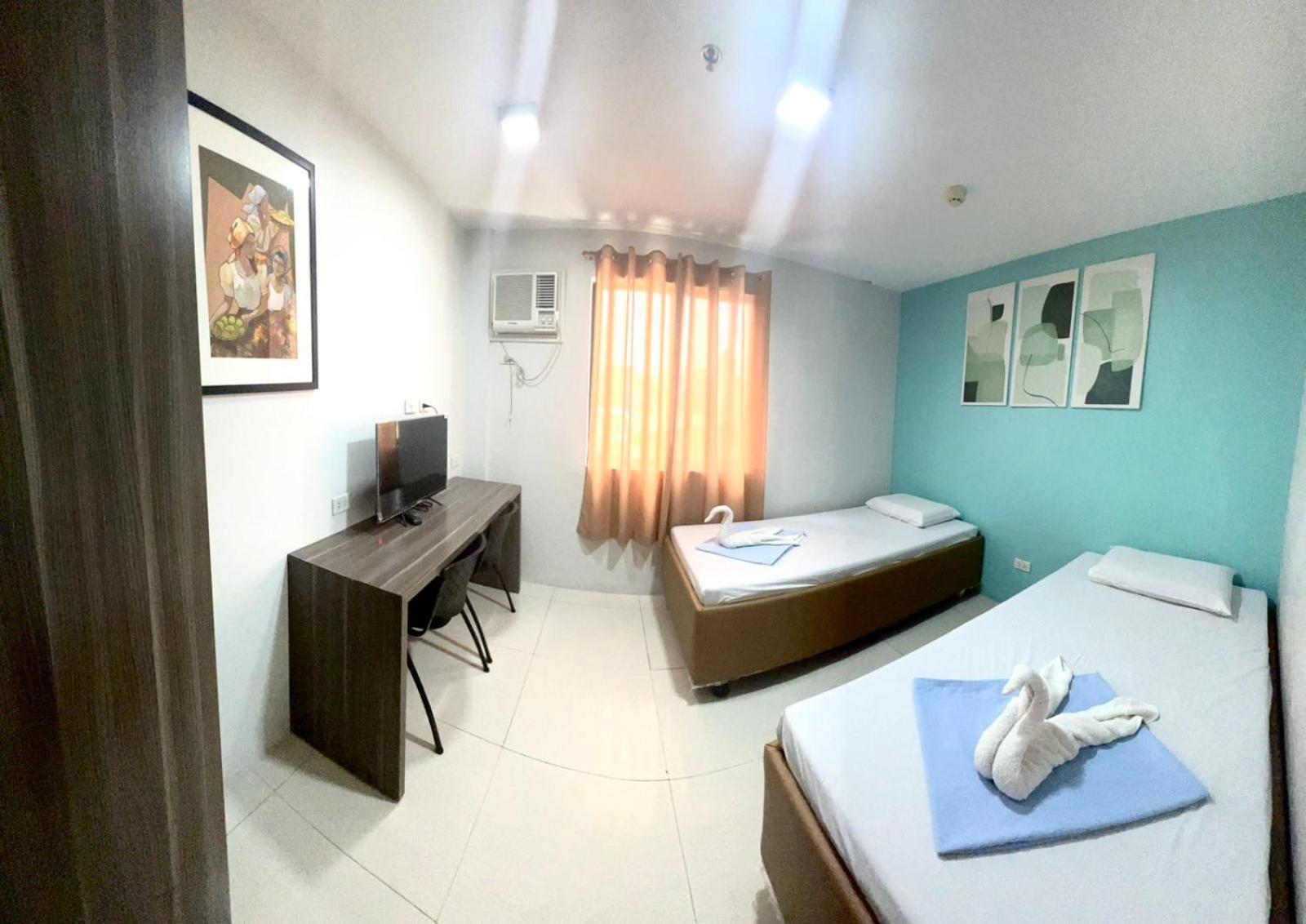 Rf Suites Cebu Esterno foto